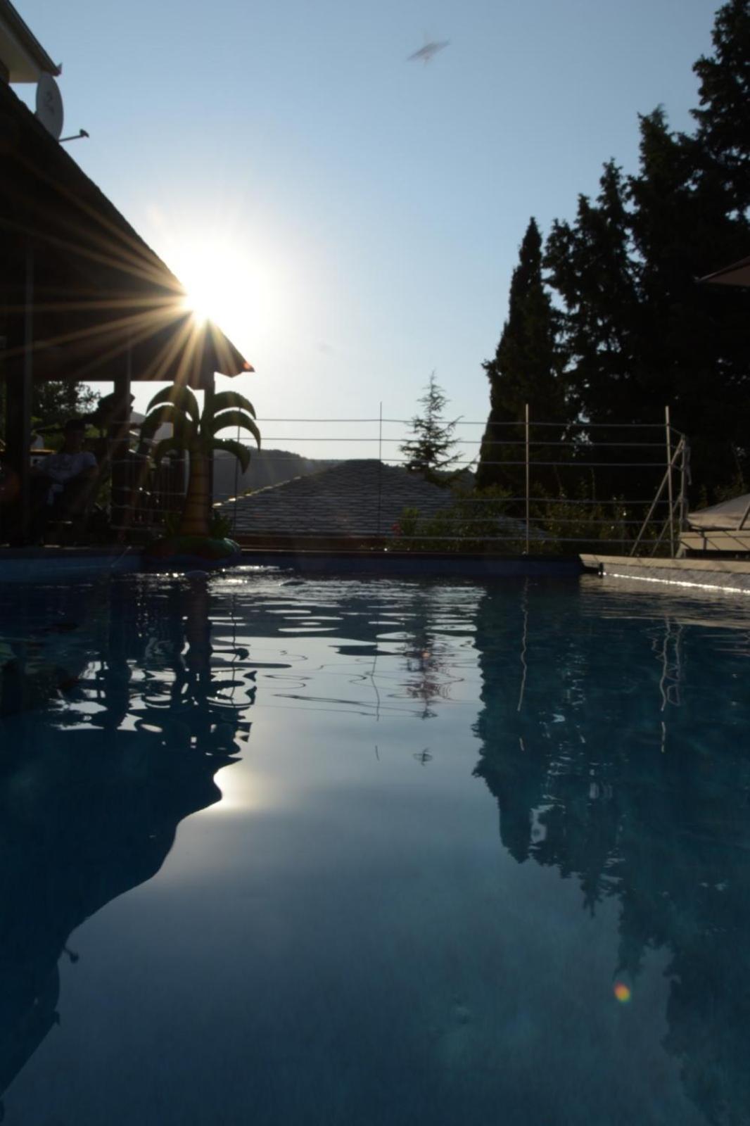 Pacithea Villas Милея Экстерьер фото